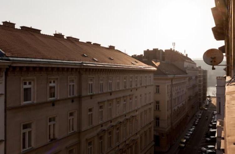Classical Studio Apartment Будапеща Екстериор снимка
